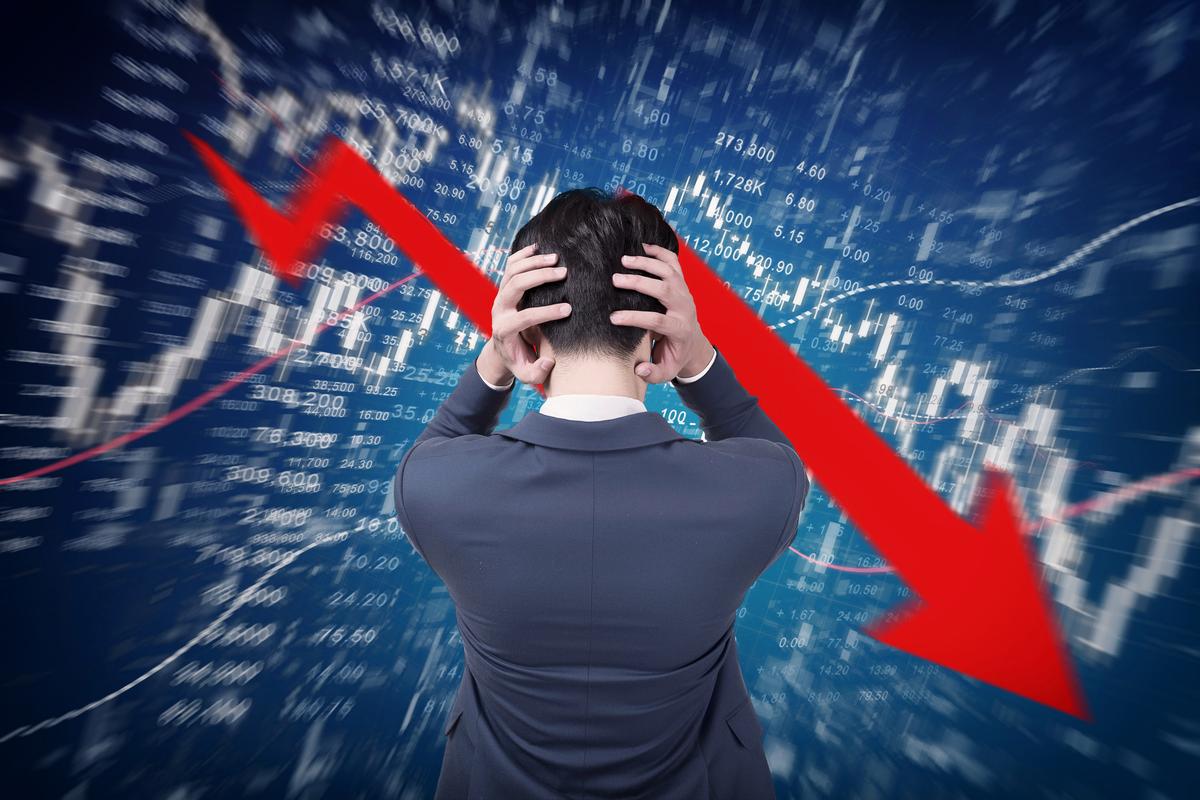 日韩AV成人在线 我的公把我弄高潮了视频